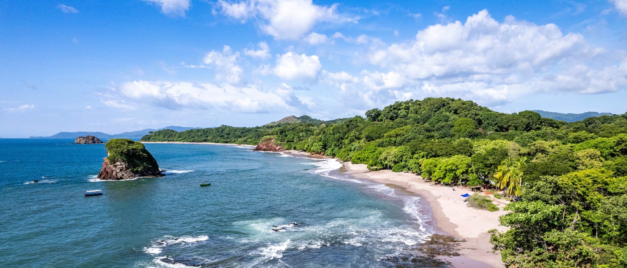Costa Rica rainforest and wildlife - eco-adventure paradise for peaceful solo exploration in Central America