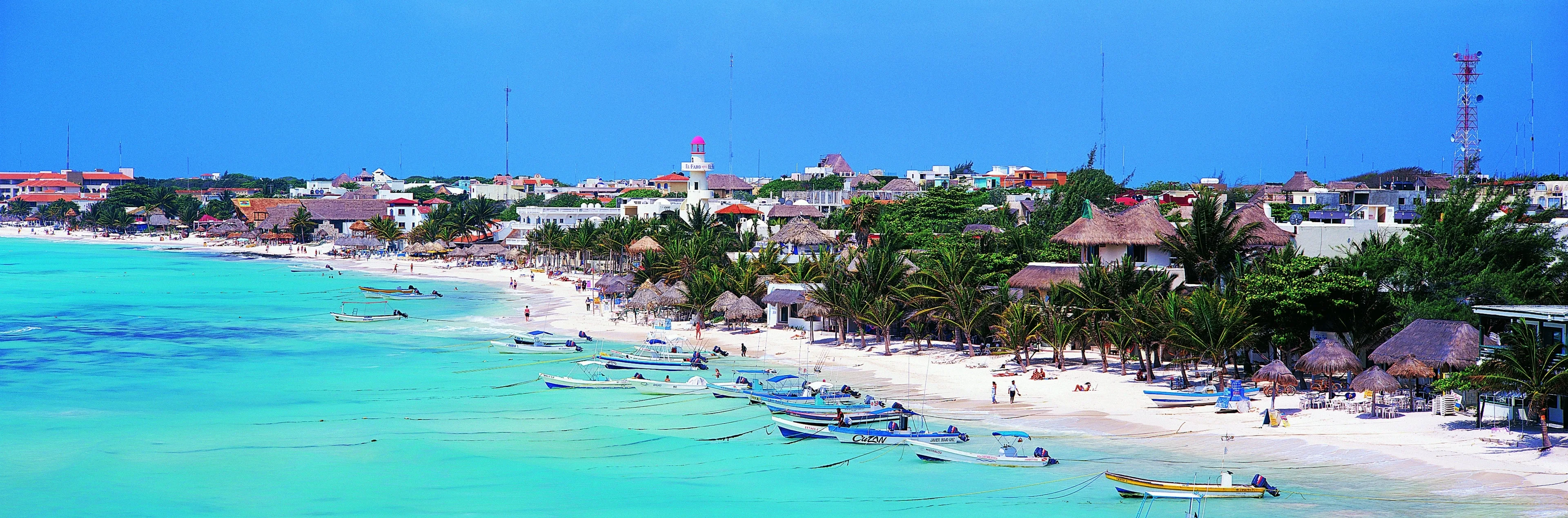 Mexico Playa del Carmen digital nomad destination 2025 - best Americas remote work paradise with beachside coworking, perfect US time zone, and thriving nomad communities